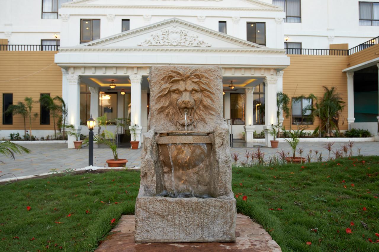 Sanskruti Heritage Resort Shirdi Luaran gambar