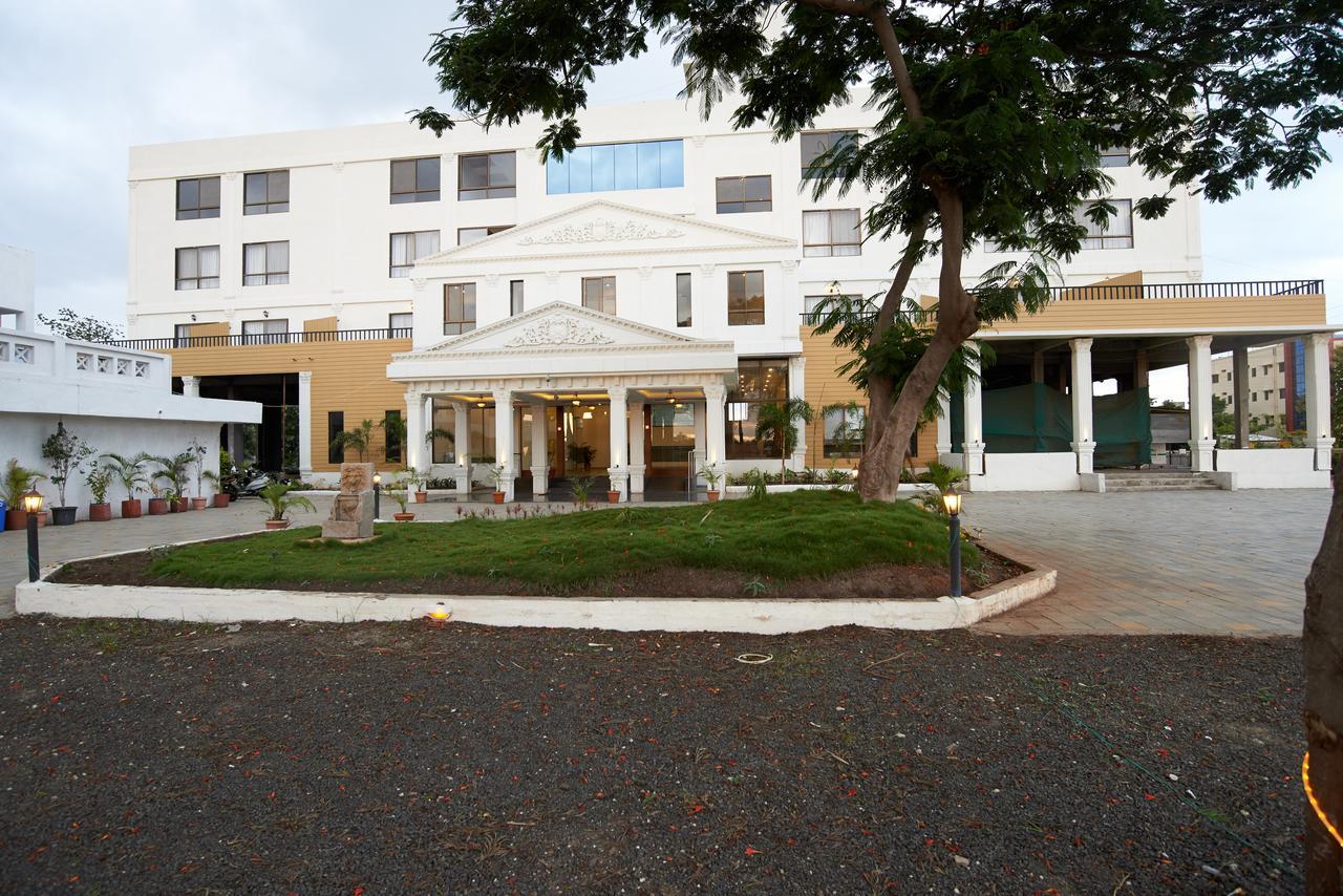 Sanskruti Heritage Resort Shirdi Luaran gambar